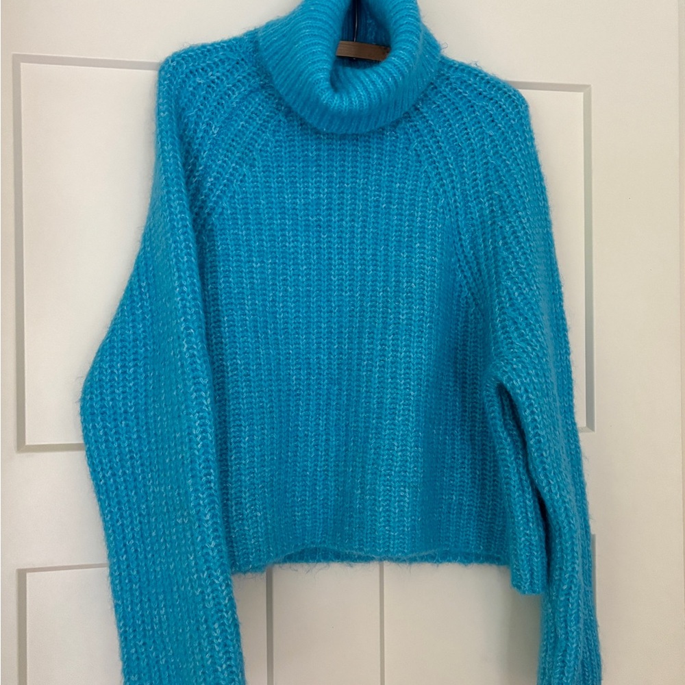 Cozy Blue Turtleneck Sweater